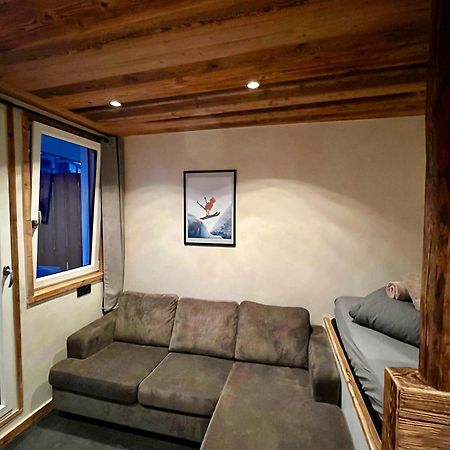 Appartement Studio de charme au pied de l'Aiguille Midi à Chamonix Extérieur photo